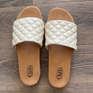 White Sandals - New! Cliffs by White Mountain